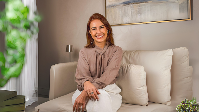 Descubra com Dra. Thaline Neves Coutinho como o apoio psicológico é essencial para gestações saudáveis e bem acompanhadas.