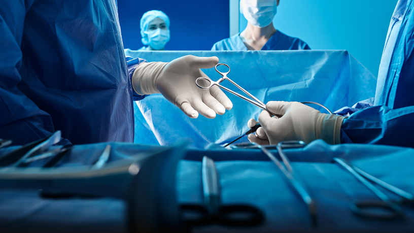 Avaliação médica é essencial para garantir segurança em qualquer procedimento, ressalta Dr. Milton Seigi Hayashi.