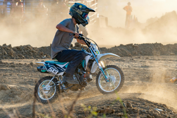 Para Teciomar Ábila, paixão sobre rodas define o motociclismo como um estilo de vida que envolve liberdade, identidade e conexão emocional com a estrada.