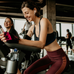 Treino funcional: Andrey de Oliveira Pontes explica o que é essa metodologia e como seus benefícios impactam força, mobilidade e qualidade de vida.