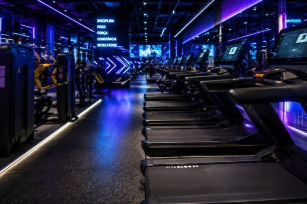 Academias Hi Tech viram tendência no ES e transformam treino em experiência tecnológica
