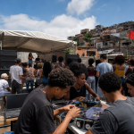 Público participa de festival cultural com atividades de tecnologia e inovação em território periférico
